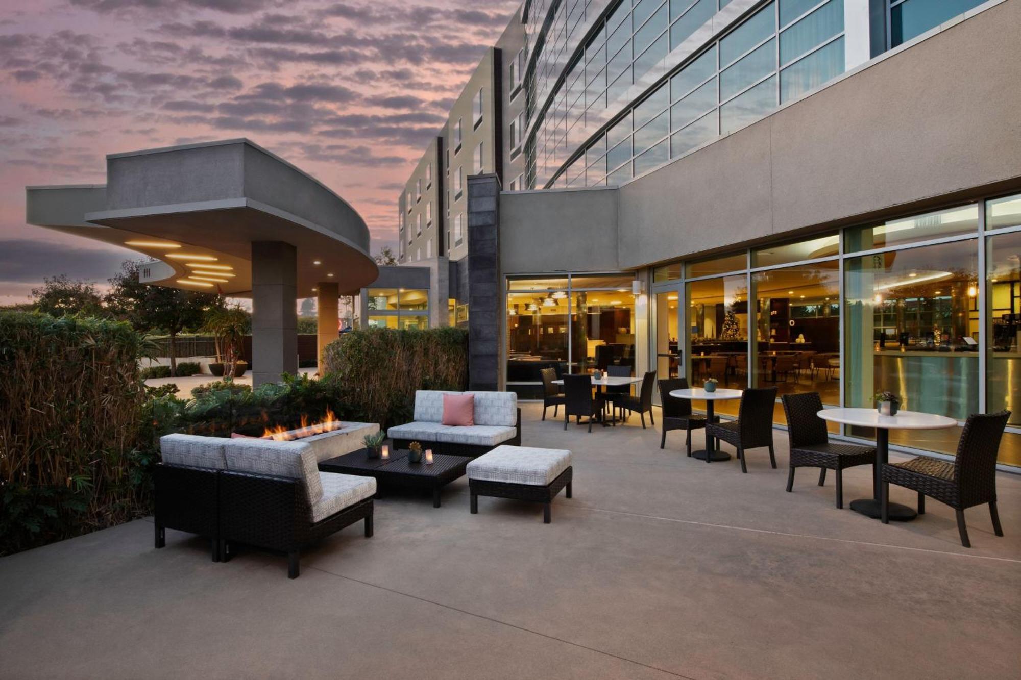 Courtyard By Marriott San Jose North/ Silicon Valley Экстерьер фото