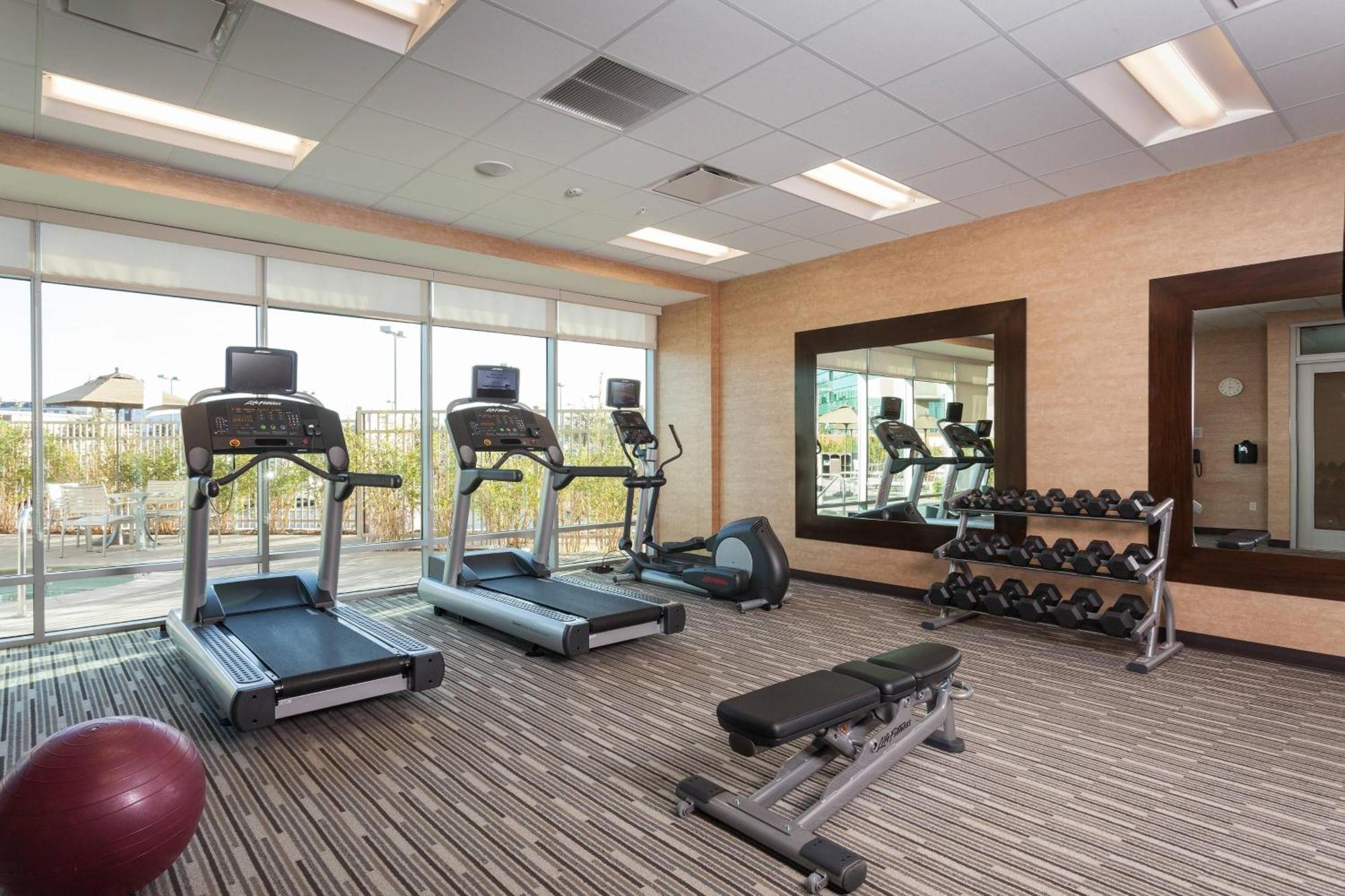 Courtyard By Marriott San Jose North/ Silicon Valley Экстерьер фото